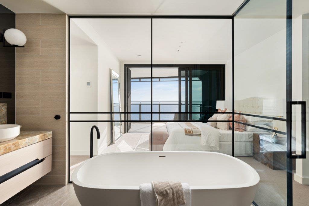 Jewel Residences, Surfers Paradise