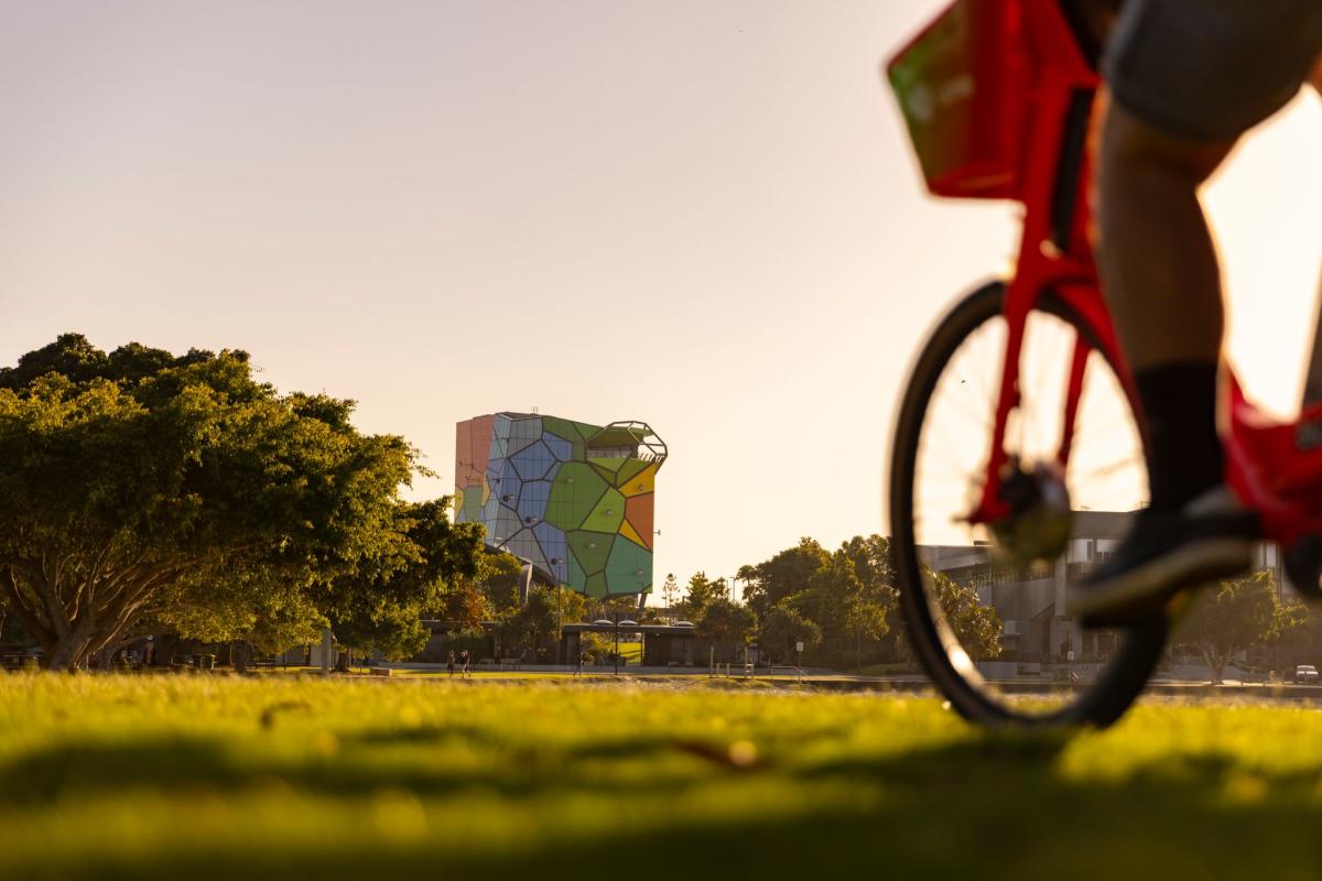 Tapestry, Chevron Island Tapestry, Chevron Island