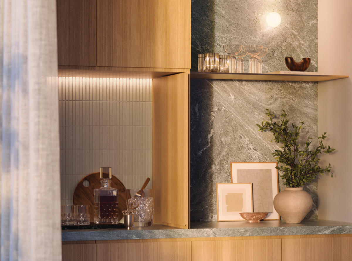 New Johnston, Abbotsford