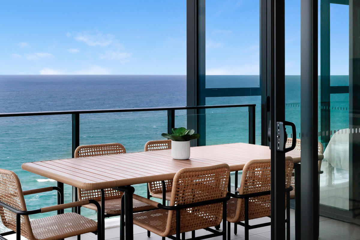 Sandbar, Burleigh Heads