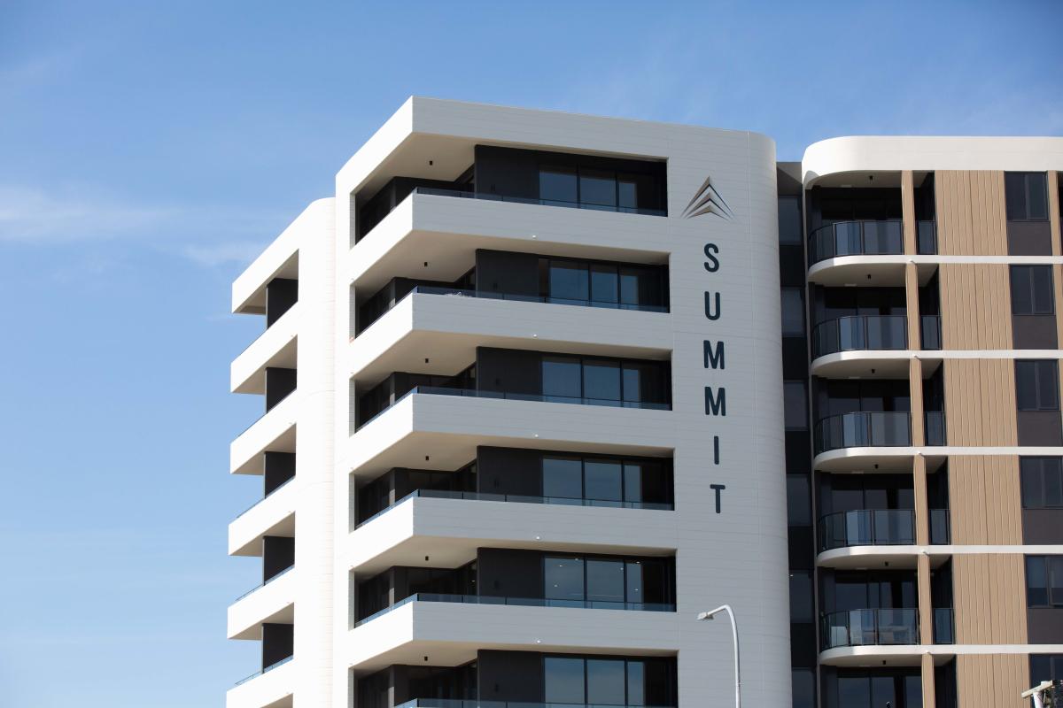 Summit on Broadwater