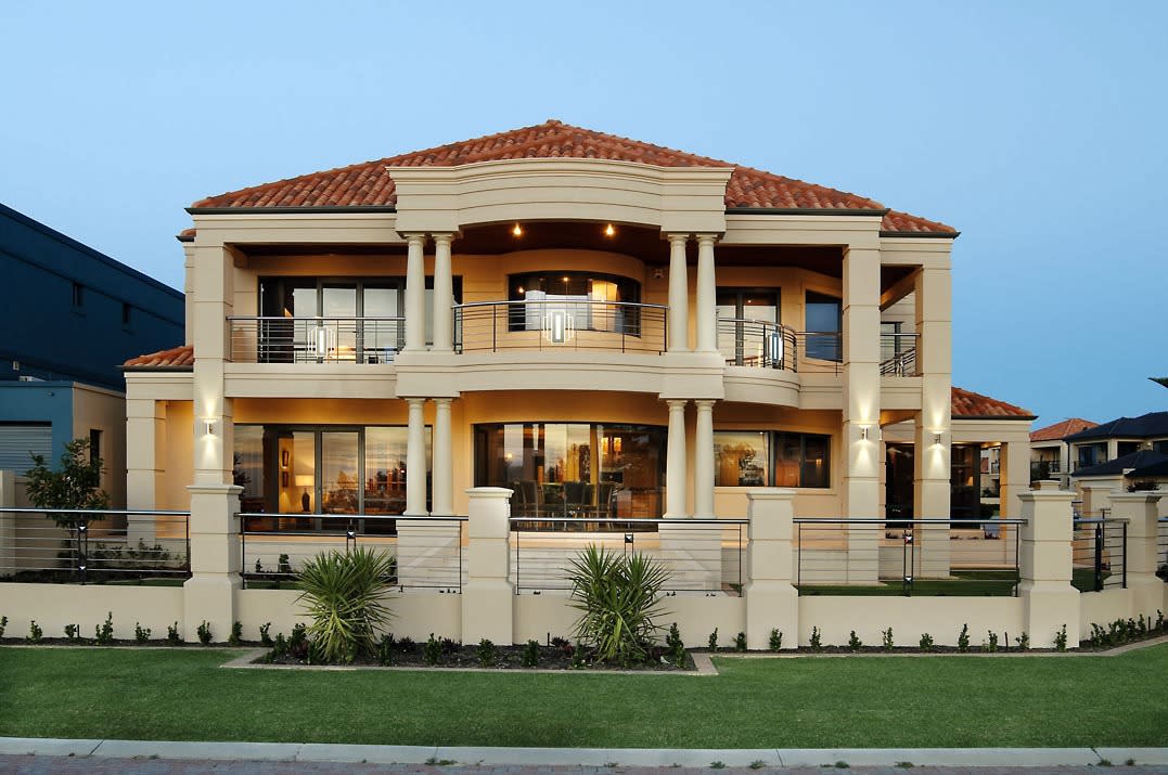 Seacrest Homes, WA