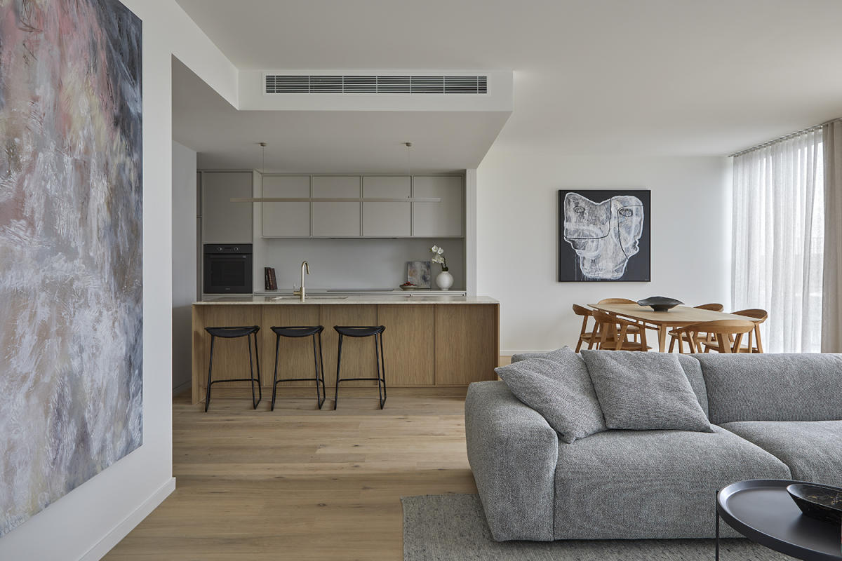 Hampton Hill | By Lowe Living