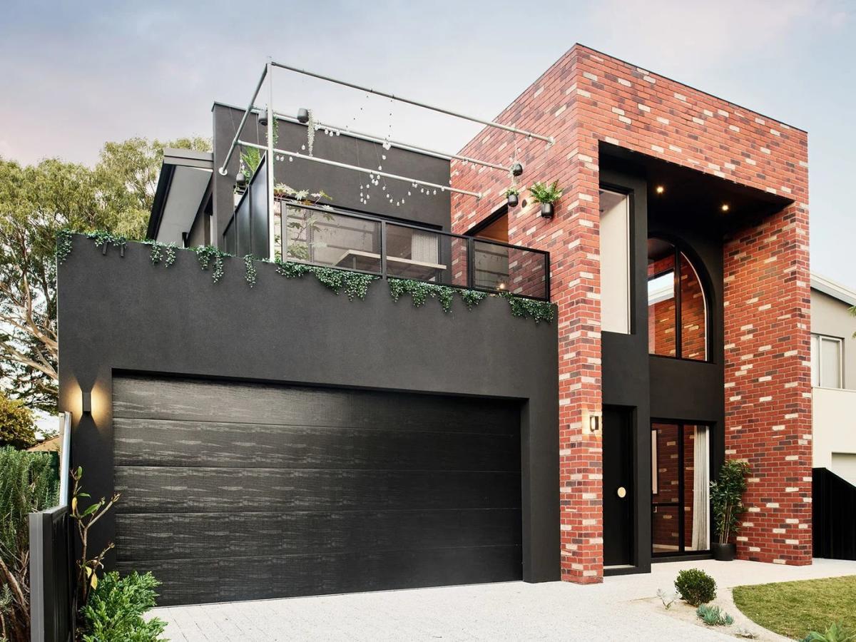 Oswald Homes, WA