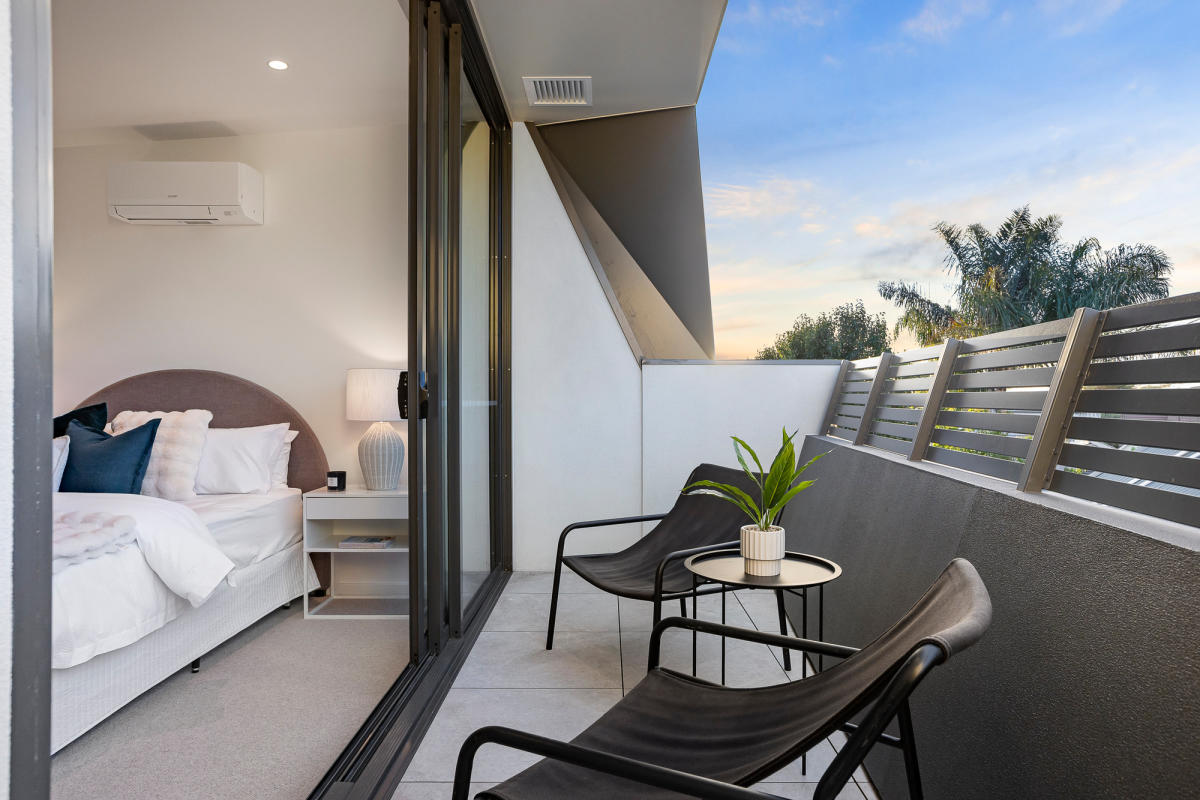 111 Carpenter, Brighton