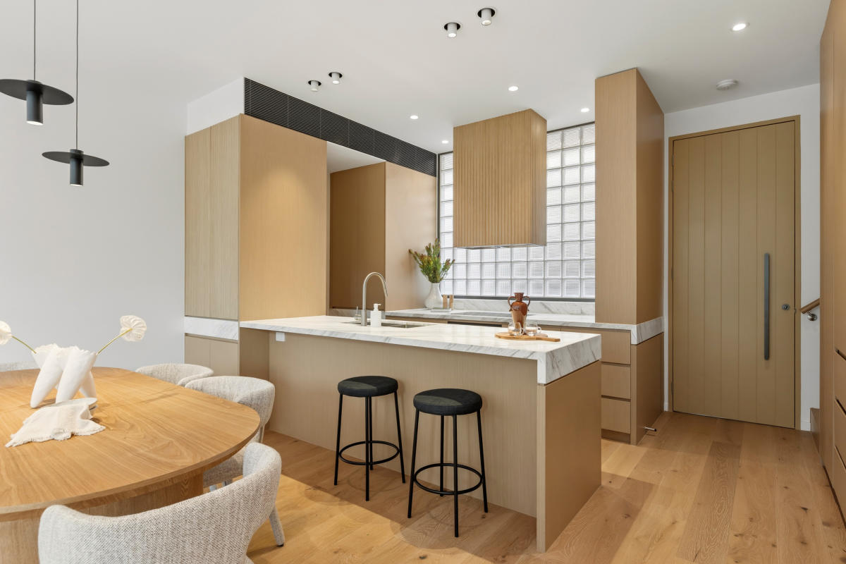 111 Carpenter, Brighton