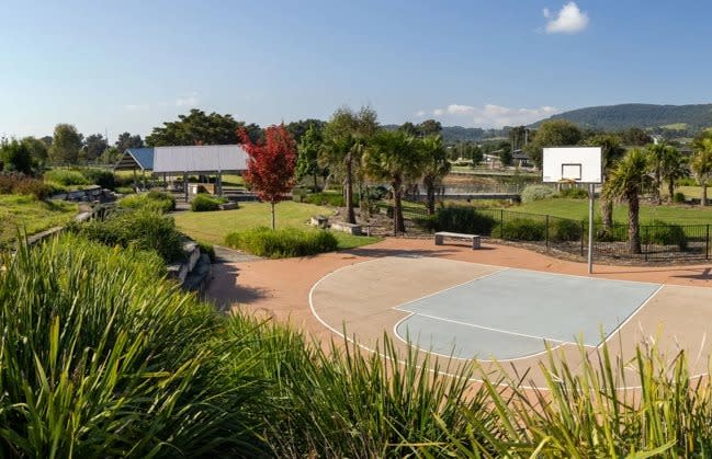 Stockland - Calderwood Valley
