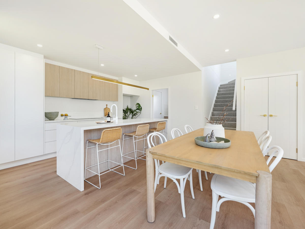 12 Headland Parade, Barrack Point