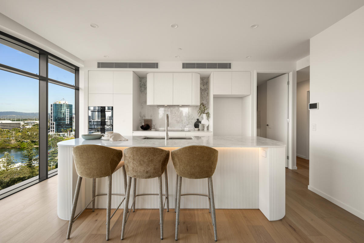 Greenwich, Surfers Paradise