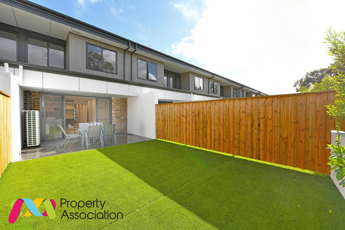 Telopea Avenue, Homebush West