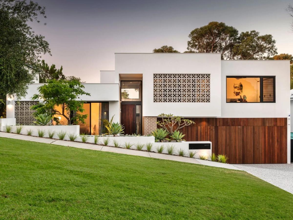 Oswald Homes, WA