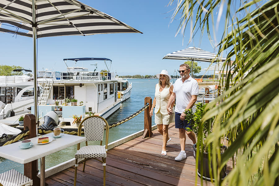 Anchorage, Sandstone Point