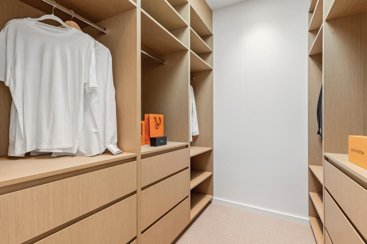 111 Carpenter, Brighton