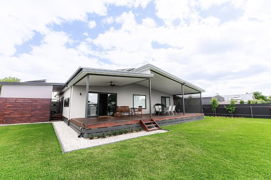 Swanbuild, VIC Swanbuild, VIC