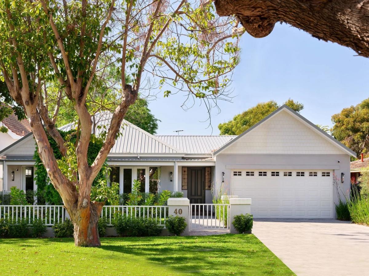 Oswald Homes, WA