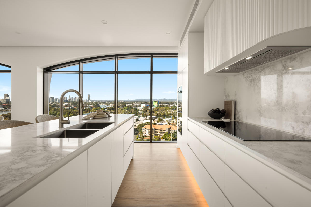 Greenwich, Surfers Paradise