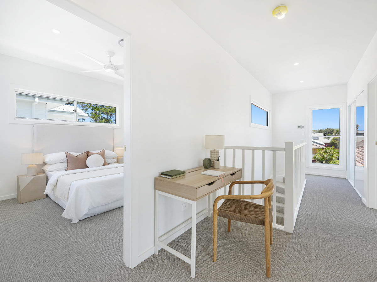 12 Headland Parade, Barrack Point