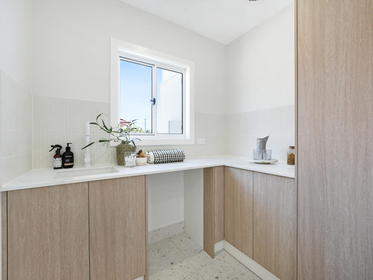 12 Headland Parade, Barrack Point