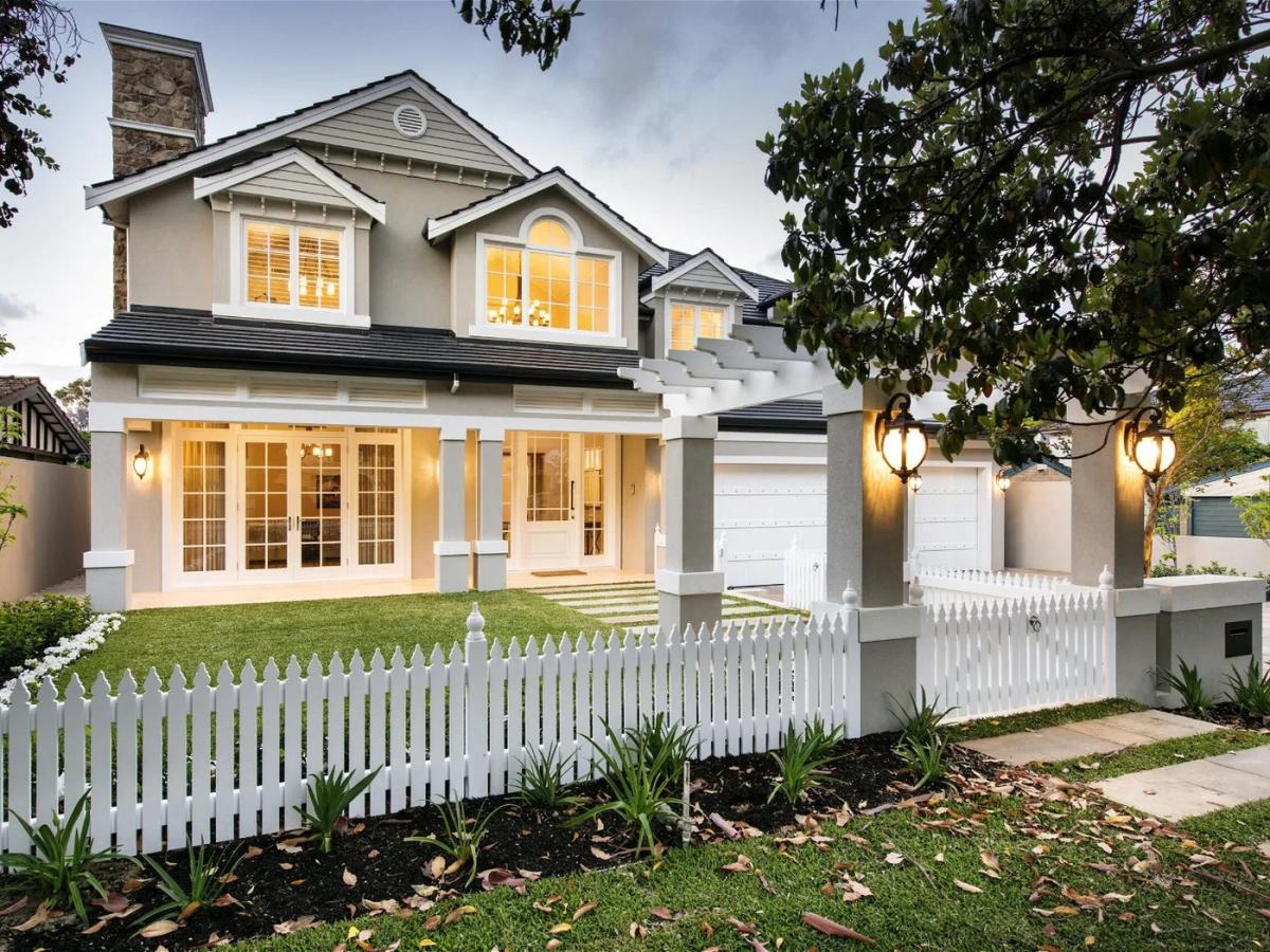 Oswald Homes, WA