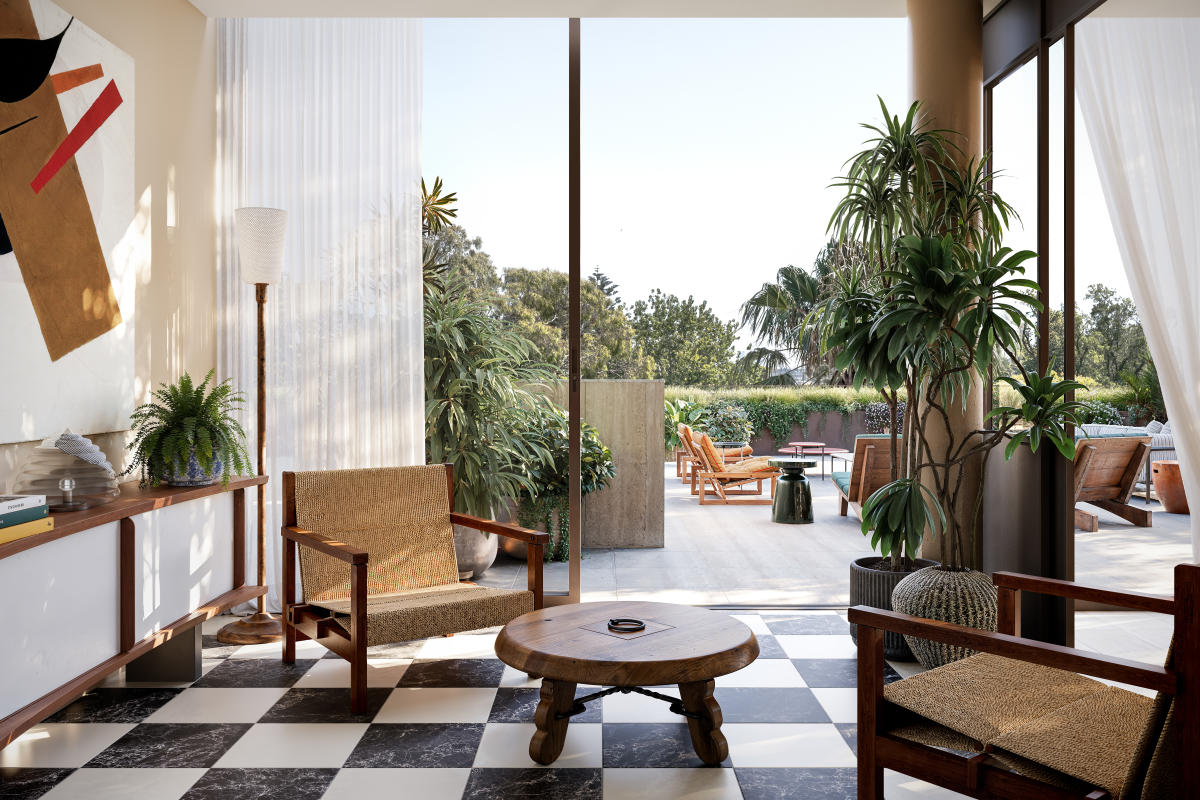 Elsternwick Gardens by Milieu