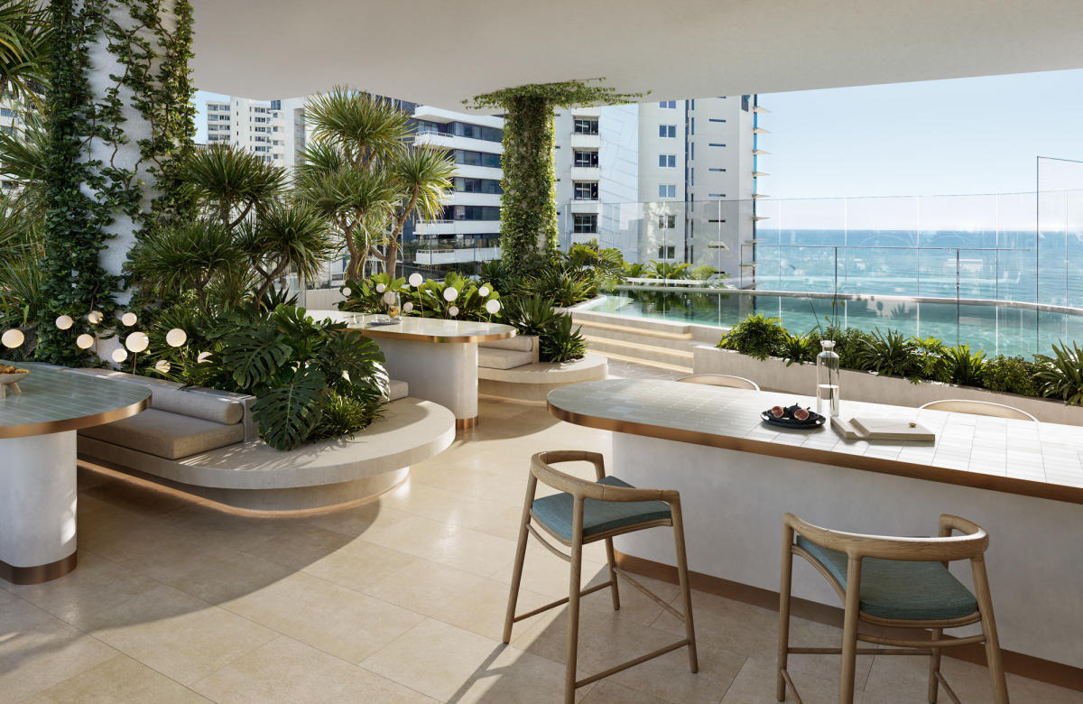 Exhale, Surfers Paradise