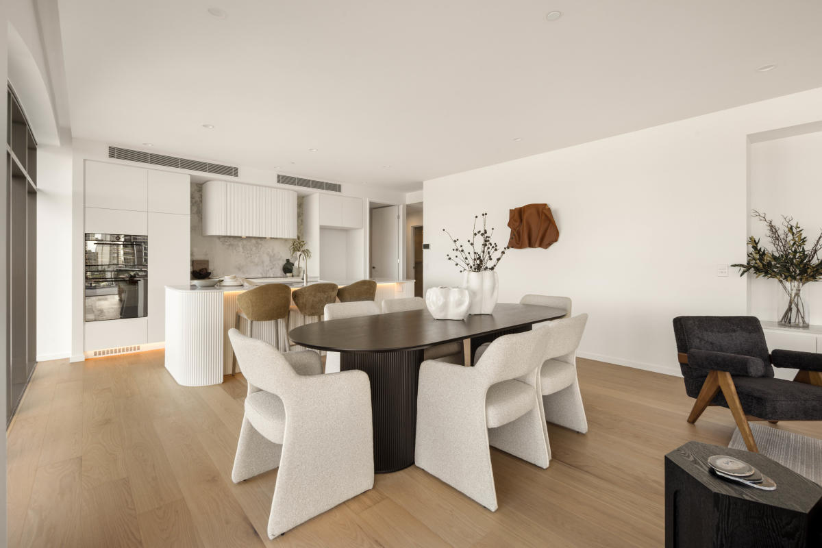 Greenwich, Surfers Paradise