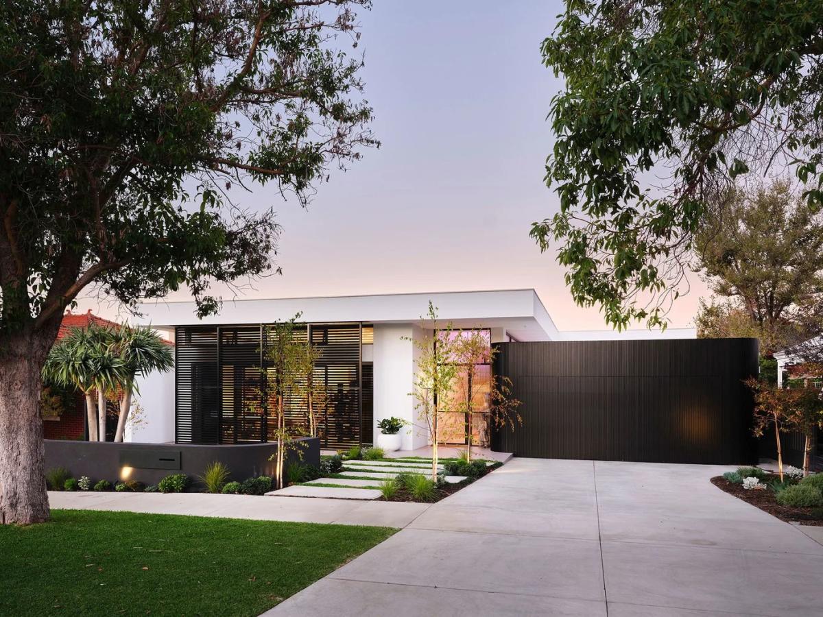 Oswald Homes, WA