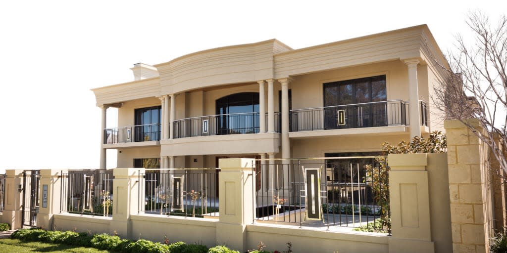 Seacrest Homes, WA