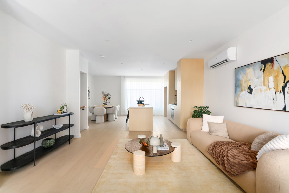 Floret, Glen Waverley