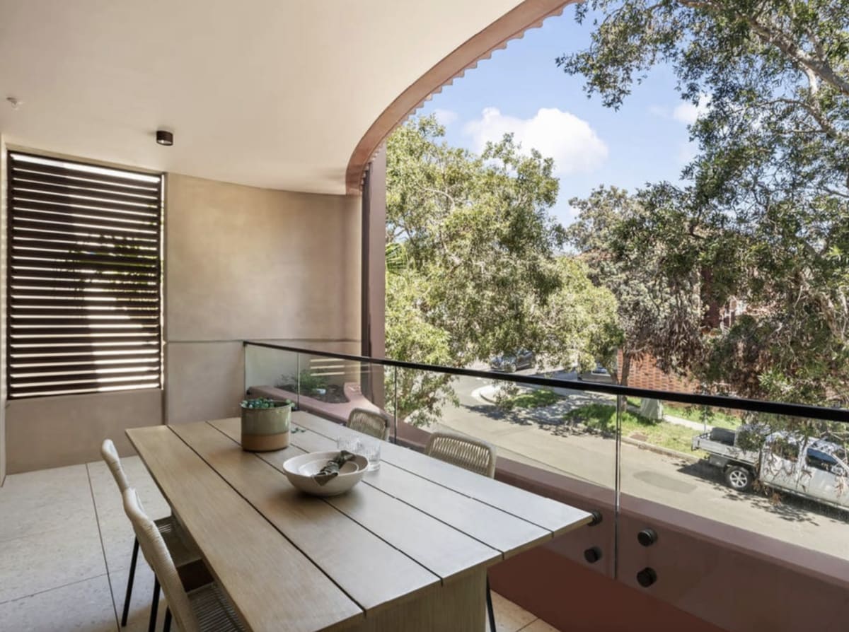 Dwell Bondi