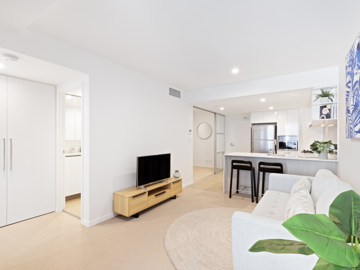 Jade Apartments