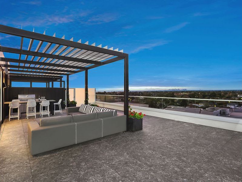 Sandy Hill Penthouse