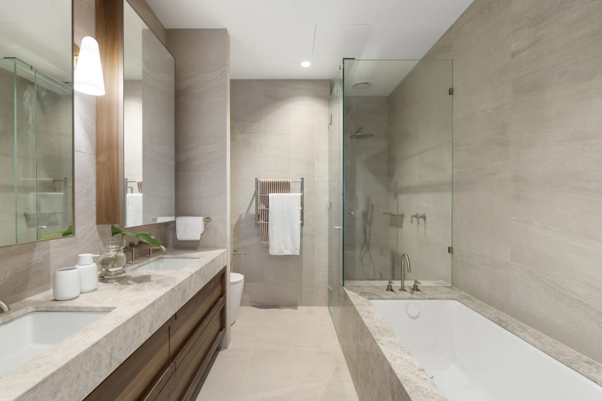 Threadneedle, Balwyn