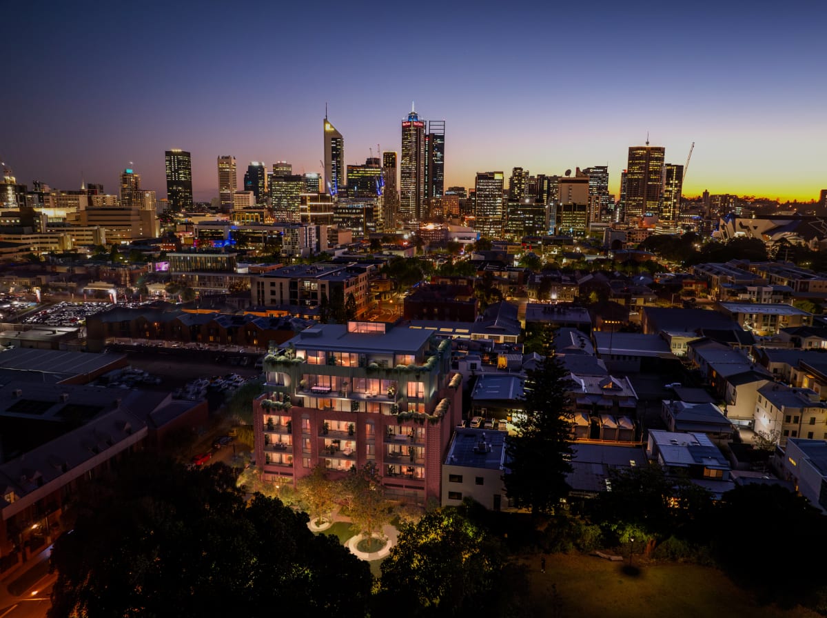 139 Lake Street, Perth