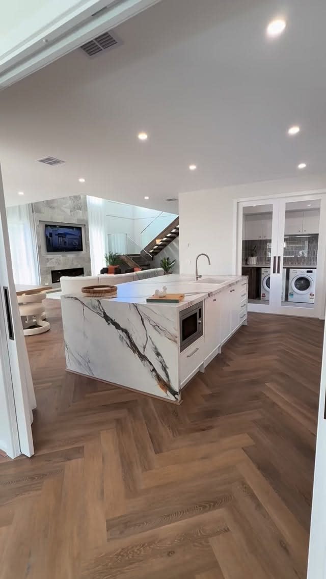 Long Island Homes, VIC