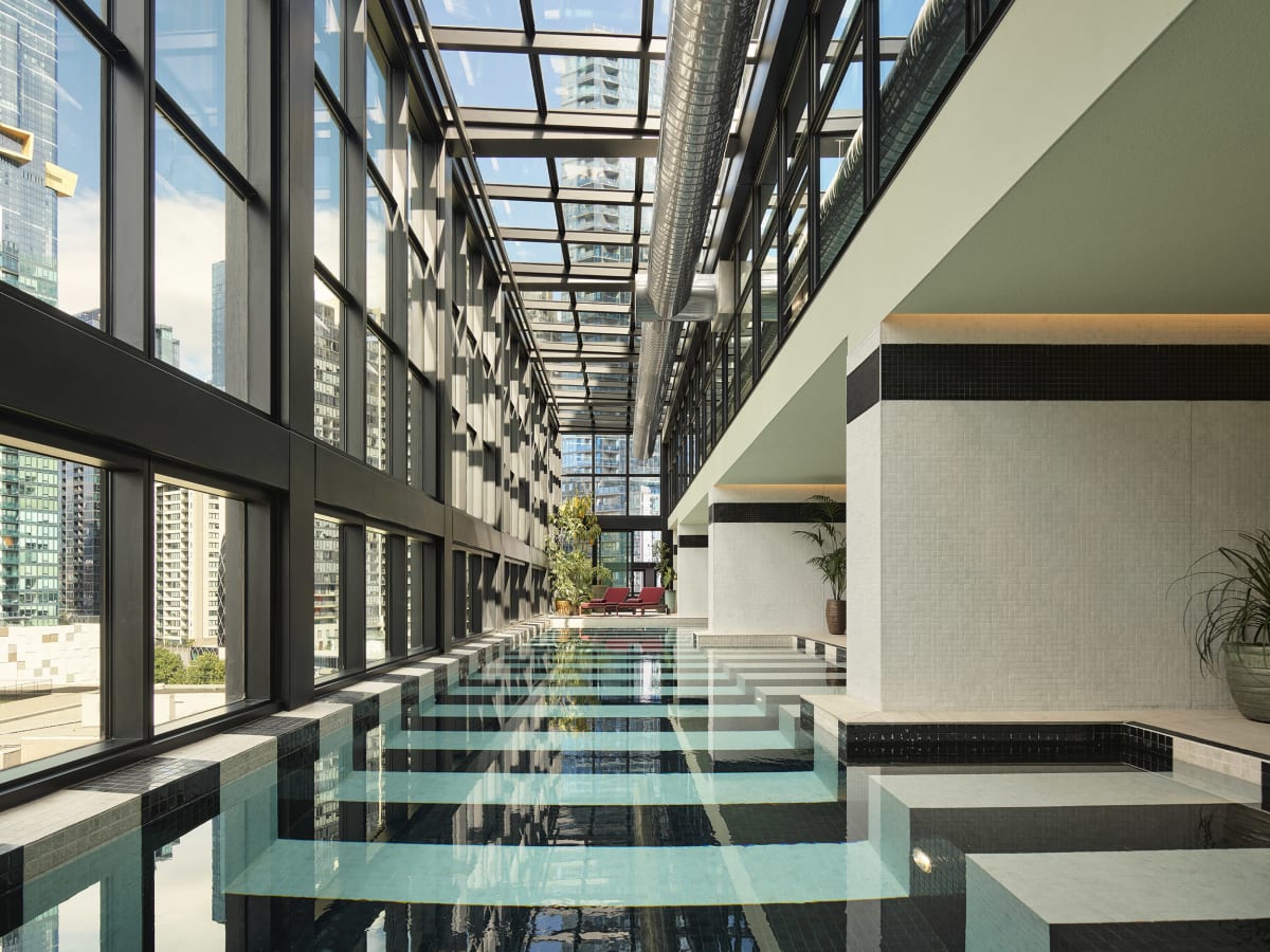 The Queensbridge Building, Southbank