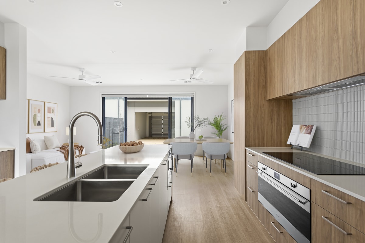 Smiths Lane Townhomes by Mirvac, Clyde North