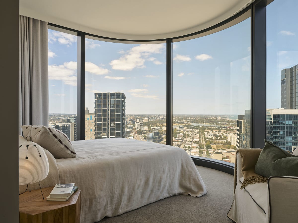 The Queensbridge Building, Southbank