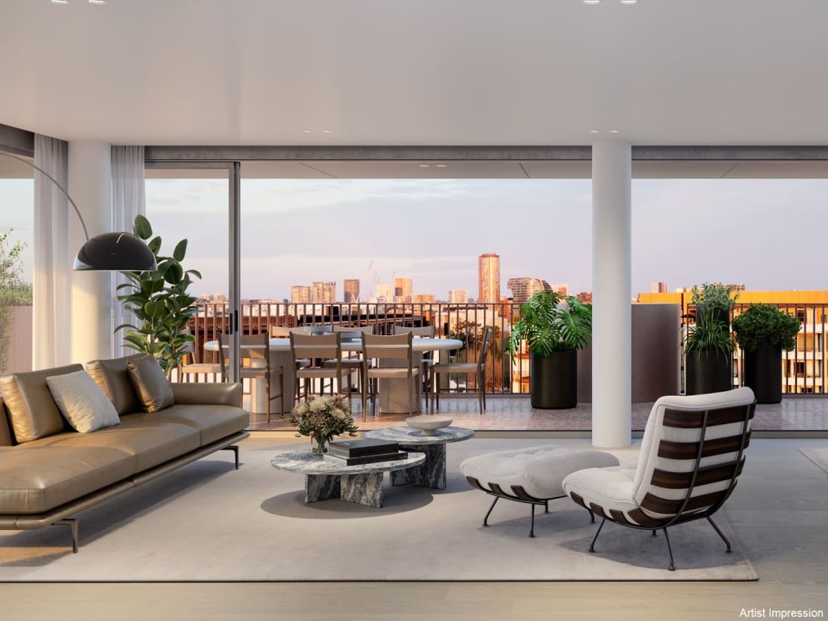 Lillian, Erskineville