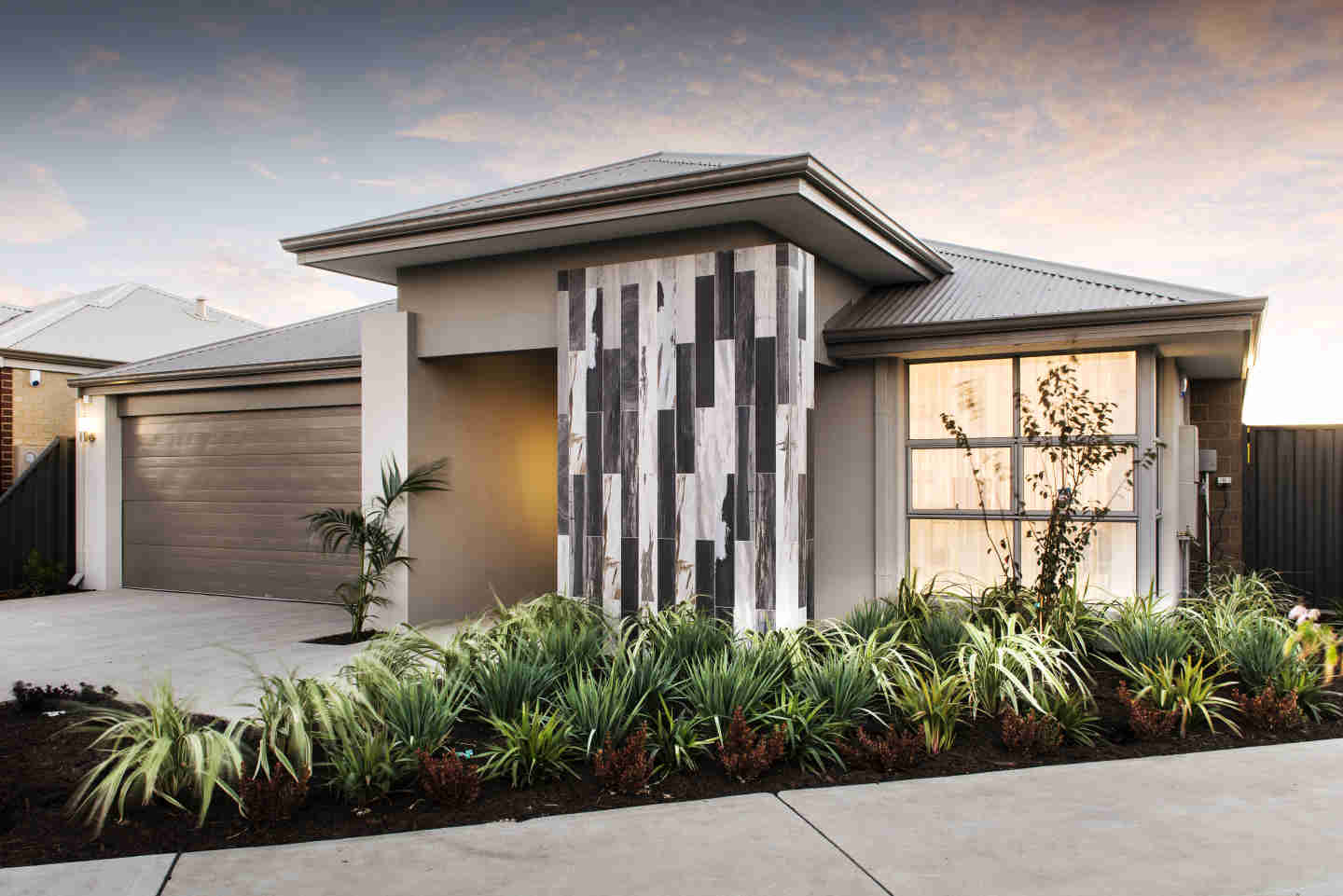 Move Into Your New House In Wynbrook