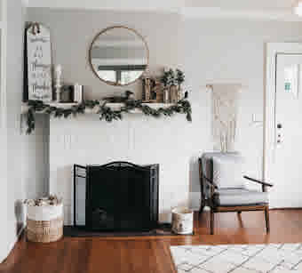 10 Essentials For Living Room Comfort