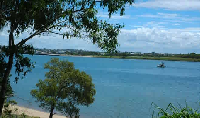 Suburb Property Profile: Murarrie, QLD 4172