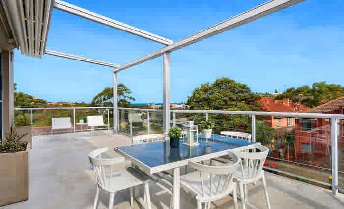 Swan Sam Reid sells Coogee penthouse pre-auction 