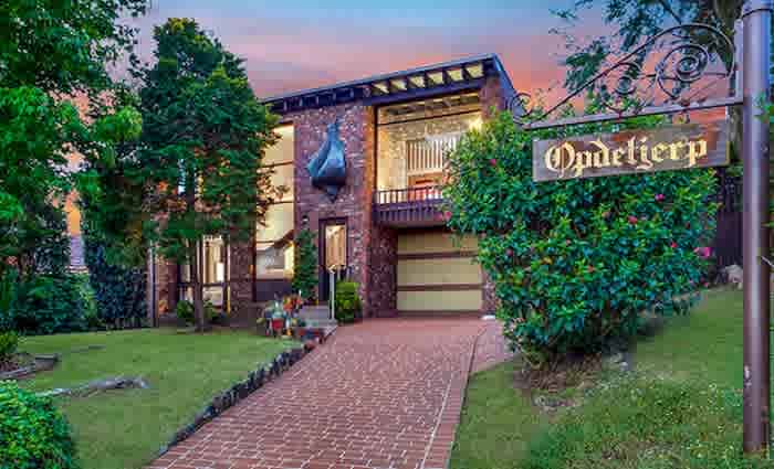 North Manly home, the Opdetjerp, for auction