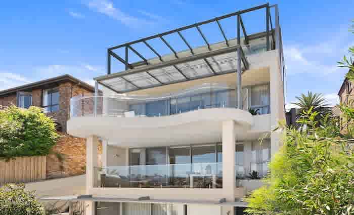Former Sydney Swans coach Paul Roos sells Coogee apartment for $3.1 million