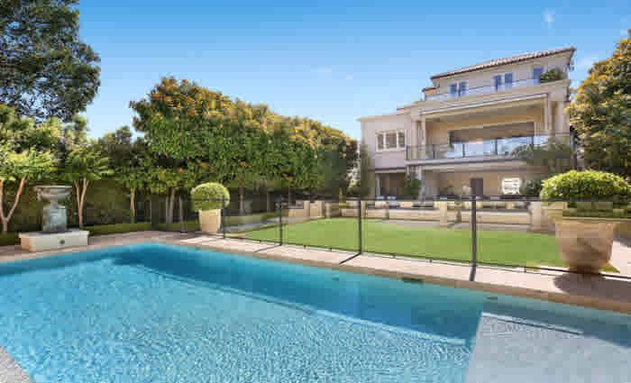 Punter Sean Bartholomew places Vaucluse home on the market