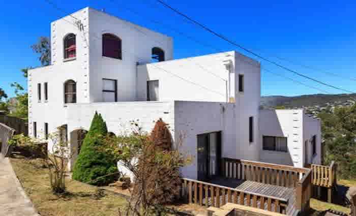 West Hobart scores 25 percent housing median price growth: Investar