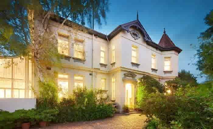 Former Armadale Theatre building sold with Mossgreen tenancy