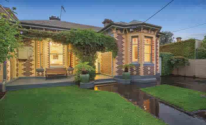 South Yarra listing by Victorian Renovations' Ray Blythe