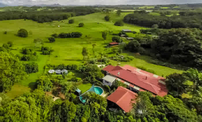 Writer Craig McGregor sells Byron hinterland farmhouse